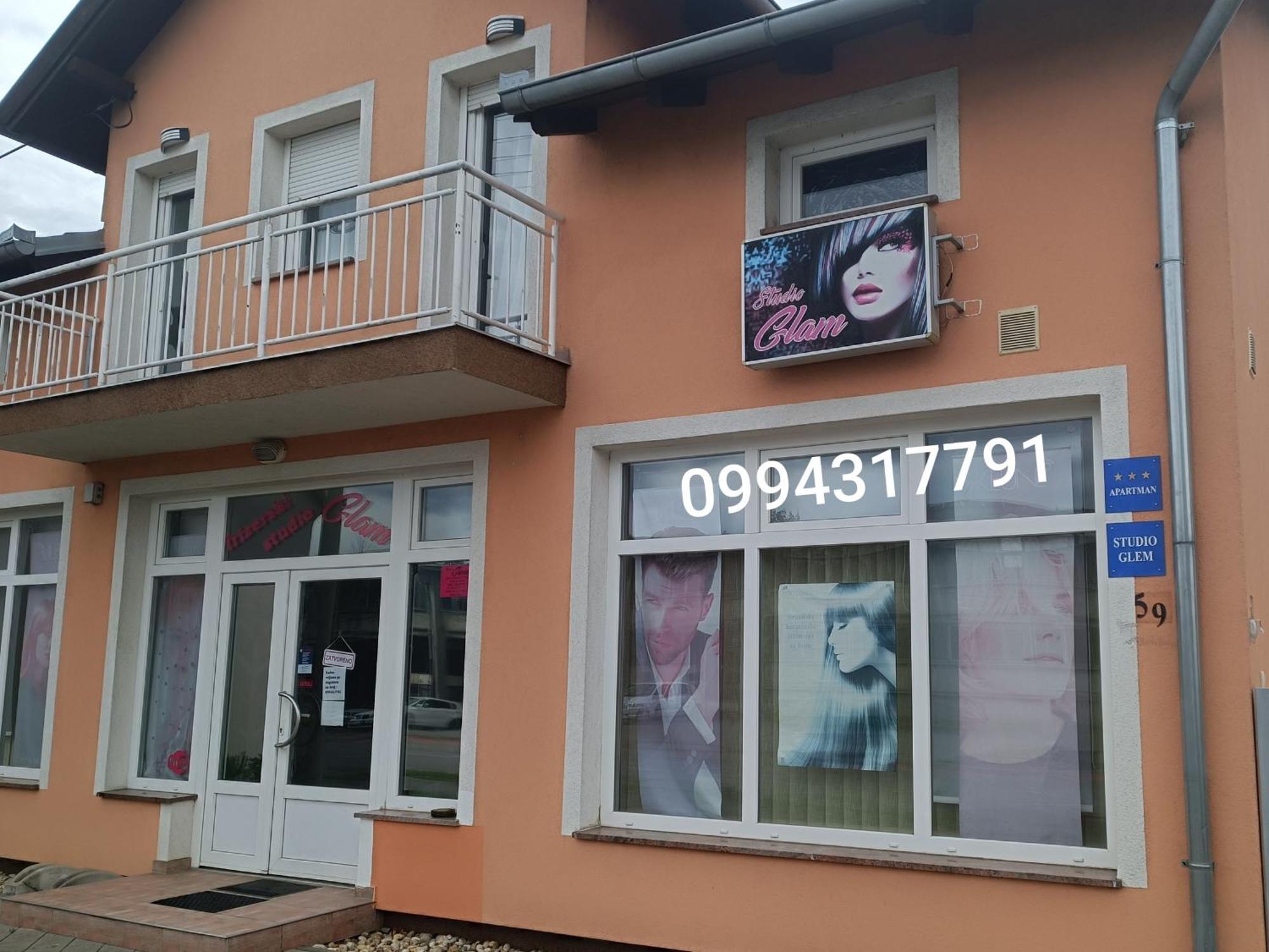 Glem Apartment